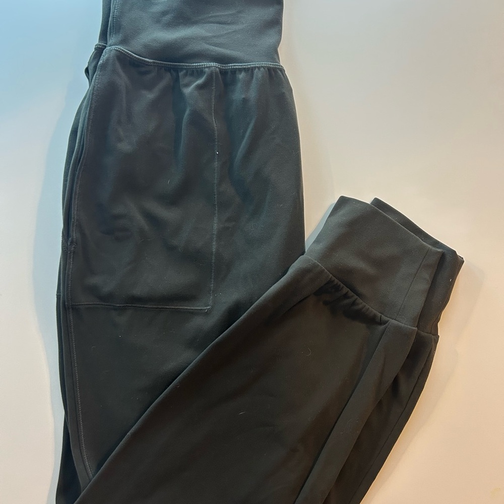 Athleta dark green Powervita Jogger